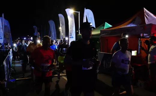 Ostatnie piątkowe zmagania na Festiwalu Biegowym. Ruszył Bieg Nocny na 7 km - 31